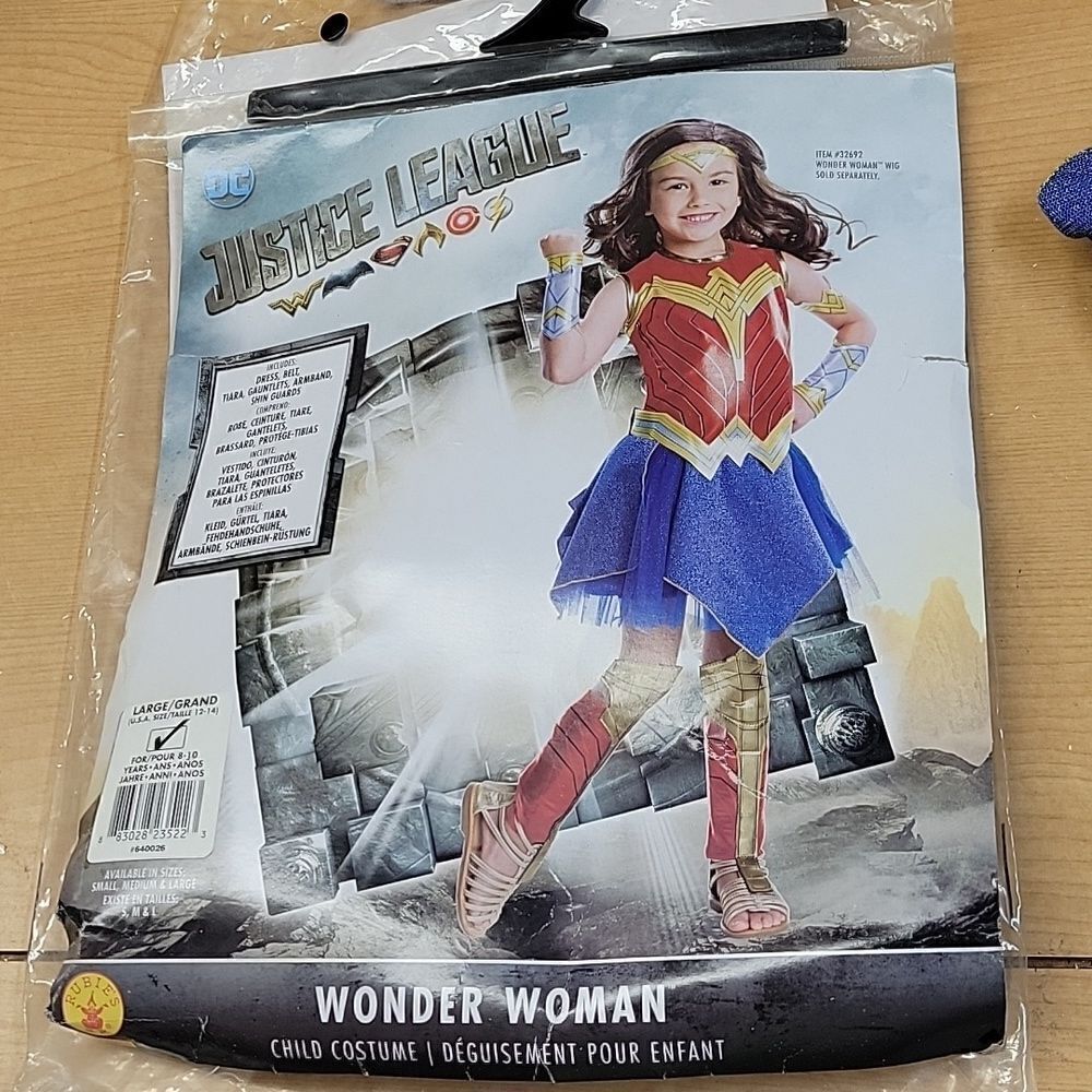 Justice League Wonder Woman child's size Large 12-14